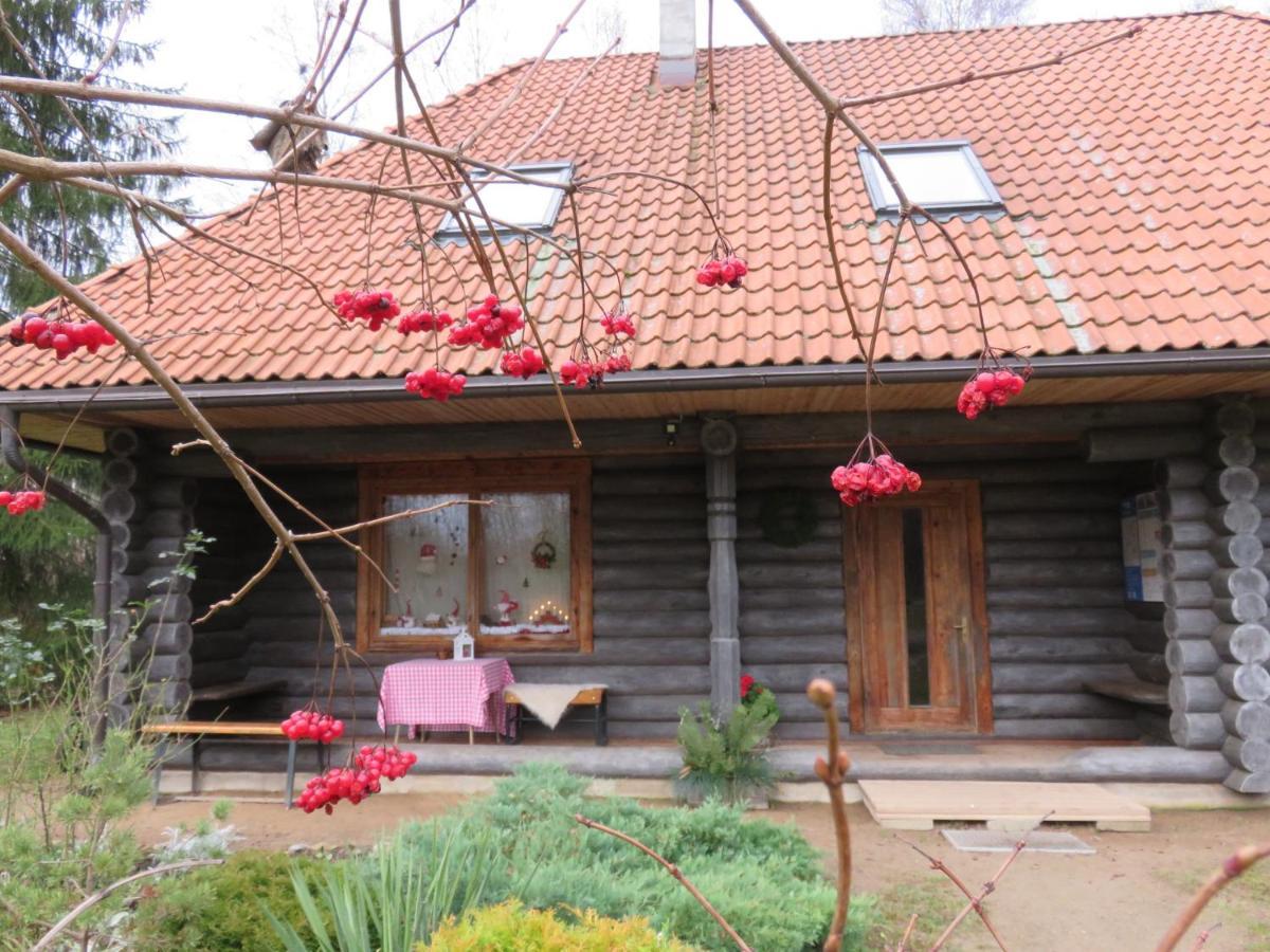 Guest House Leveri Valgalciems Exterior foto
