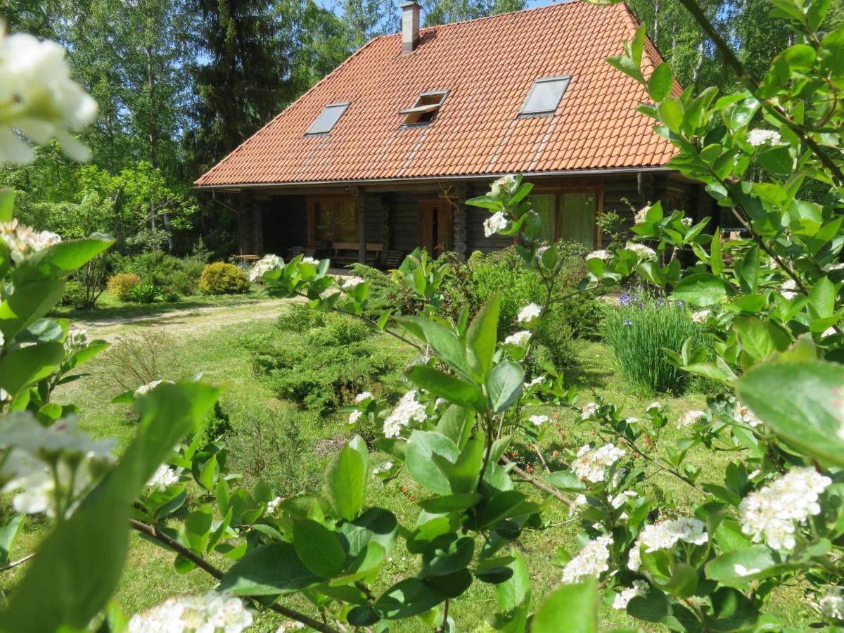 Guest House Leveri Valgalciems Exterior foto